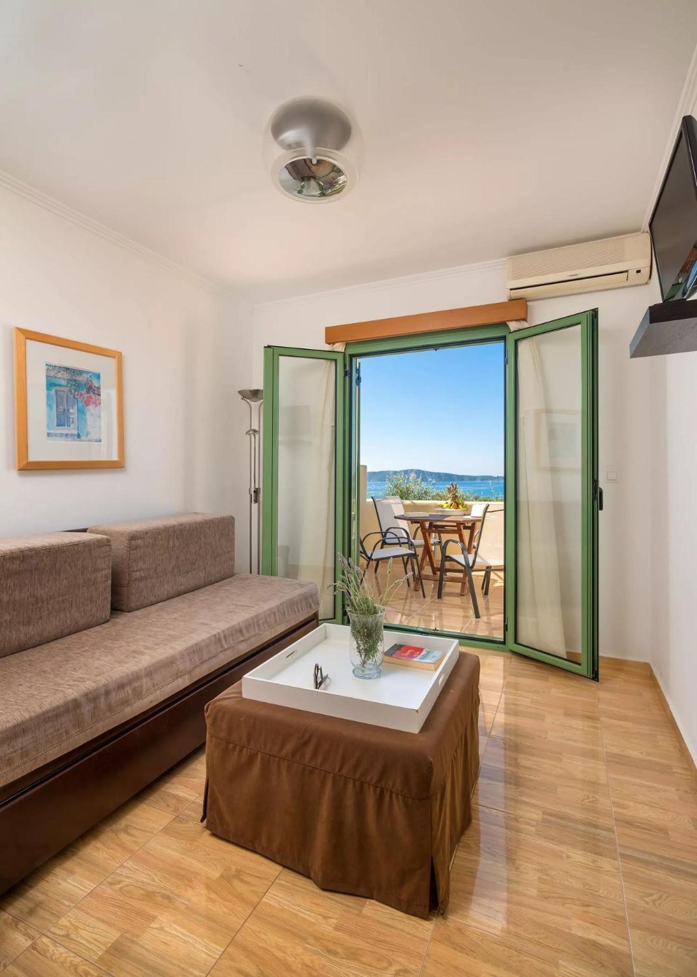 Eleonas Holiday Houses Gialova Kamer foto